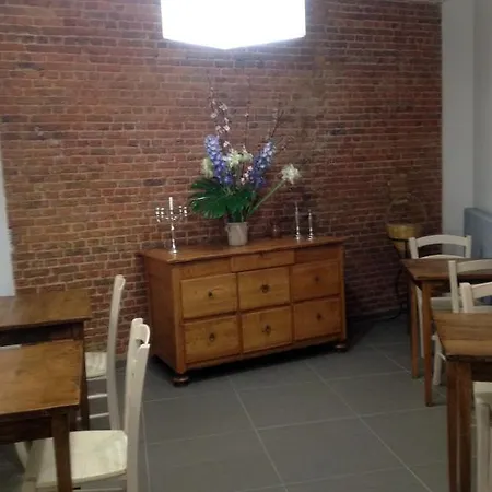 La Petite Eclipse Bed & Breakfast Brussels